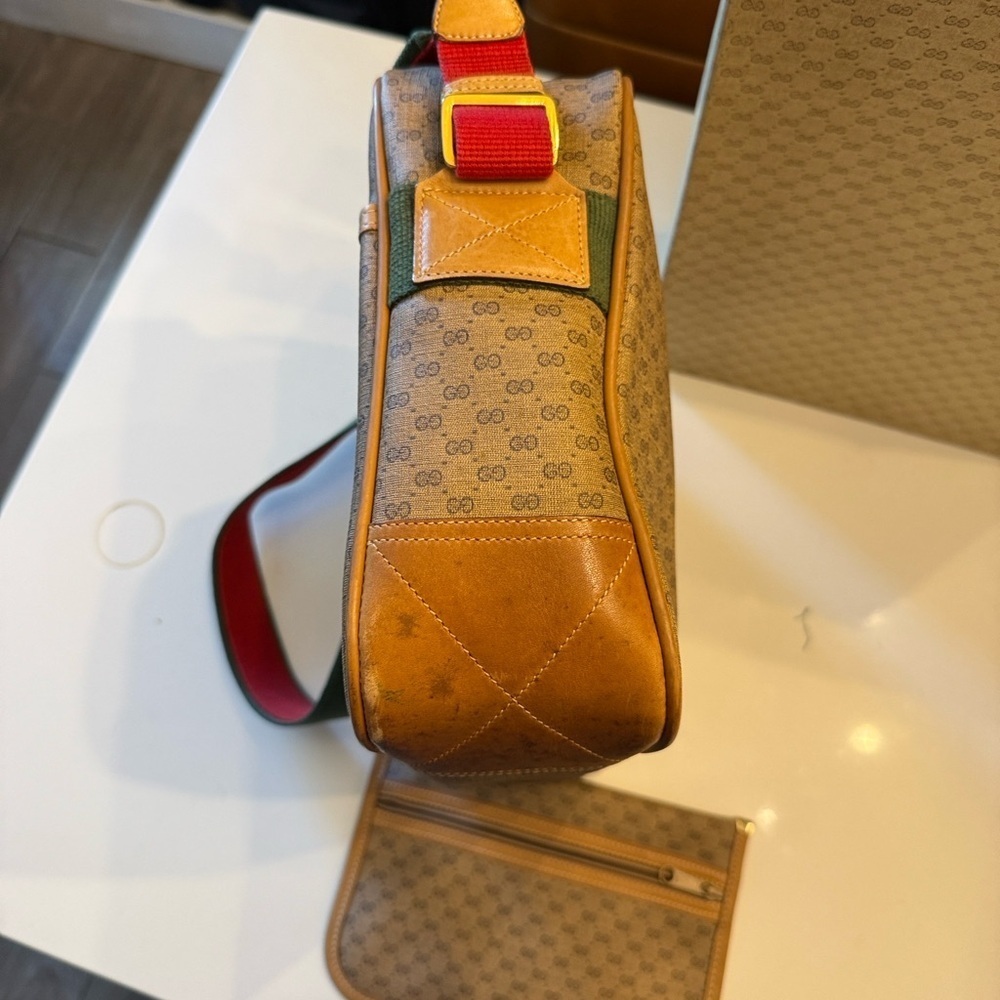 Vintage Gucci Bag with Original Box – Rare 80s Find! - Picture 9 of 13